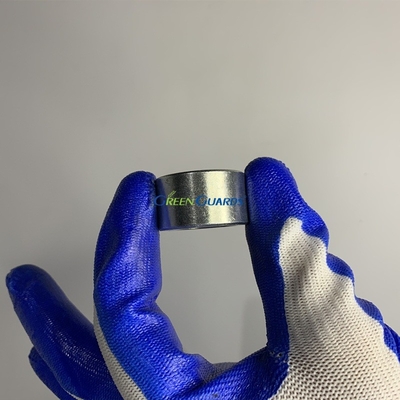 芝刈機の部品はスリーブを付ける-摩耗によって堅くされるGET15726はDeereの乗車の緑の芝刈り機に合う